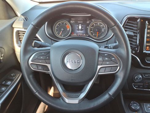 Used 2019 Jeep Cherokee Limited w/ Trailer Tow Group image 23