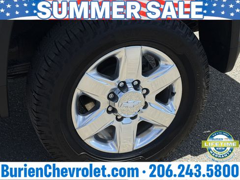 Used 2020 Chevrolet Silverado 2500 LTZ w/ LTZ Plus Package AWD/4WD image 29