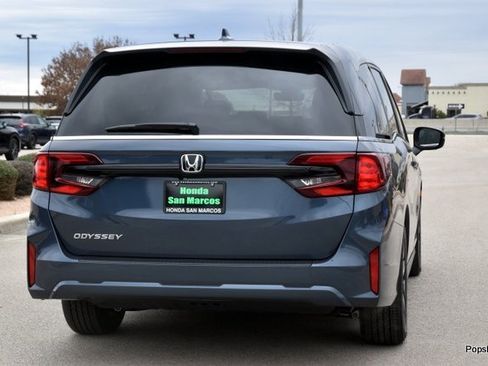 New 2026 Honda Odyssey EX-L image 3