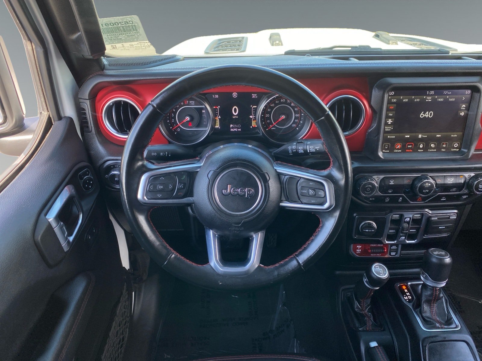 Used 2022 Jeep Wrangler Unlimited Rubicon w/ Xtreme Recon 35" Tire Package AWD/4WD image 12