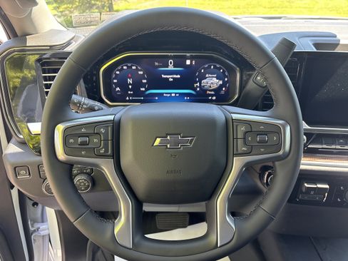 New 2026 Chevrolet Silverado 1500 RST w/ Z71 Off-Road Package AWD/4WD image 20