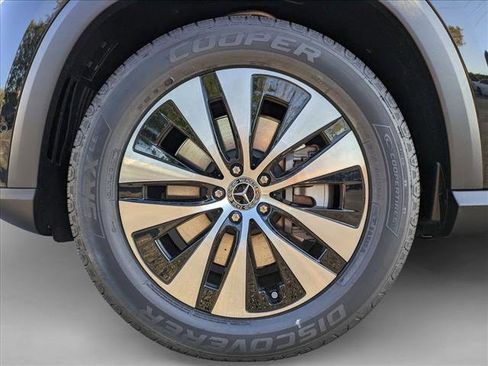 New 2025 Mercedes-Benz GLE 450 4MATIC image 9