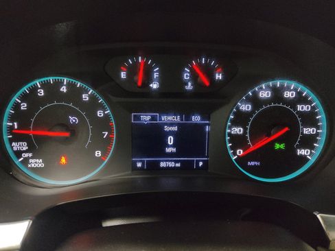 Used 2023 Chevrolet Traverse LT w/ LPO, Cargo Package AWD/4WD image 23