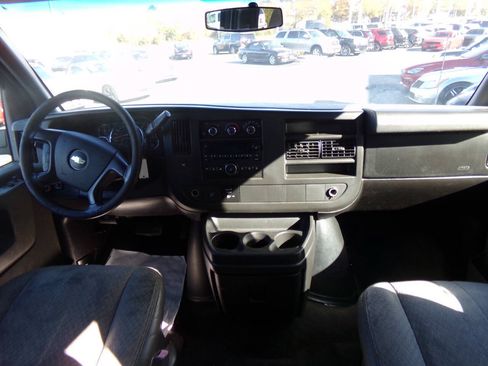 Used 2012 Chevrolet Express 3500 LT w/ LT Preferred Equipment Group RWD image 22