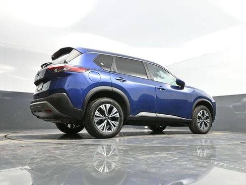 Used 2023 Nissan Rogue SV image 51