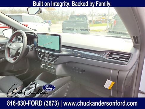 New 2026 Ford Escape ST-Line w/ Tech Pack #1 AWD/4WD image 26