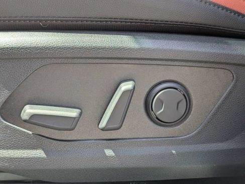 Used 2026 Kia Sportage SX FWD image 20