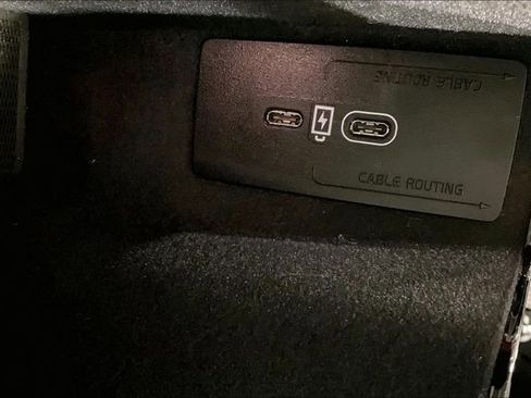 Certified 2023 Volvo XC90 B6 Ultimate image 34