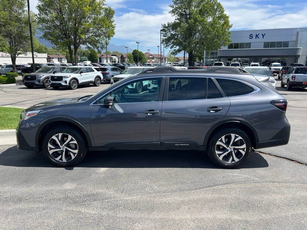 Used 2022 Subaru Outback Limited AWD/4WD image 13