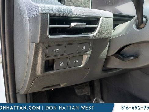 Used 2025 Hyundai Sonata SEL FWD image 17