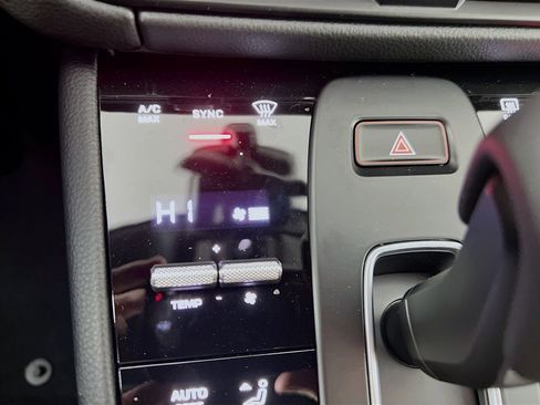 New 2026 Porsche Macan S image 18