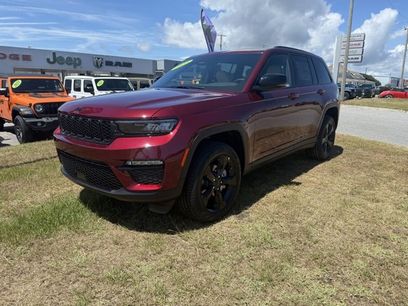 New 2025 Jeep Grand Cherokee Limited w/ Black Appearance Package