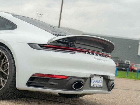 Used 2021 Porsche 911 Carrera 4S AWD/4WD image 31