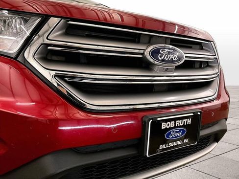 Used 2017 Ford Edge Titanium w/ Equipment Group 302A AWD/4WD image 29