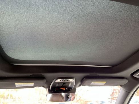 Used 2018 Volvo XC90 T6 Inscription w/ Convenience Package image 17