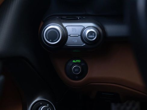 Certified 2019 Ferrari 812 Superfast Base image 36