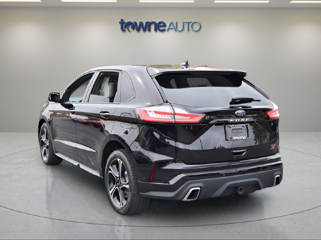 Used 2022 Ford Edge ST w/ Equipment Group 401A AWD/4WD image 3