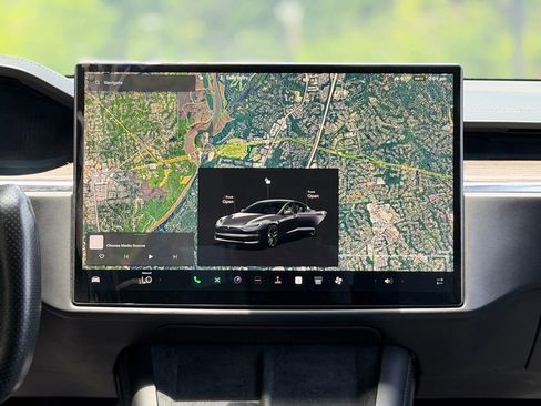 Used 2021 Tesla Model S Plaid AWD/4WD image 50