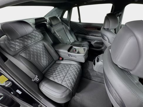 New 2026 Genesis G90 3.5T Prestige image 29