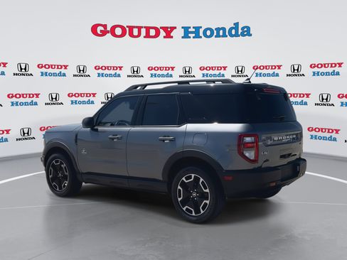 Used 2022 Ford Bronco Sport Outer Banks w/ Tech Package AWD/4WD image 6