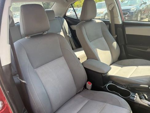 Used 2014 Toyota Corolla LE FWD image 27