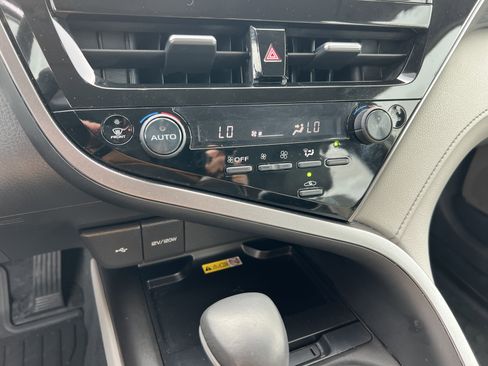 Certified 2024 Toyota Camry XLE image 8