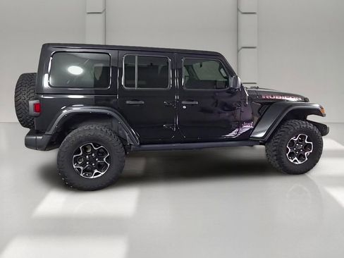 Used 2023 Jeep Wrangler Unlimited Rubicon w/ Cold Weather Group AWD/4WD image 37