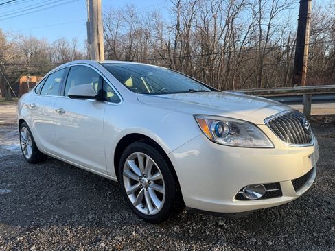 Used 2013 Buick Verano image 1