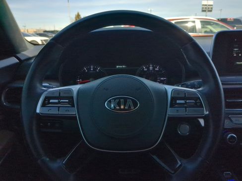 Used 2021 Kia Telluride SX w/ SX Prestige Package image 16