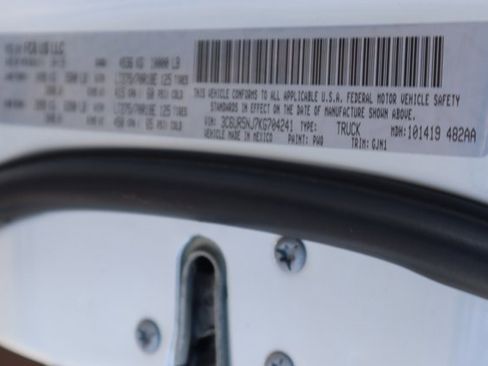 Used 2019 RAM 2500 Laramie image 25