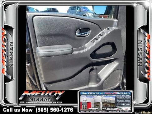 Used 2023 Nissan Frontier SV w/ Midnight Edition Package image 7