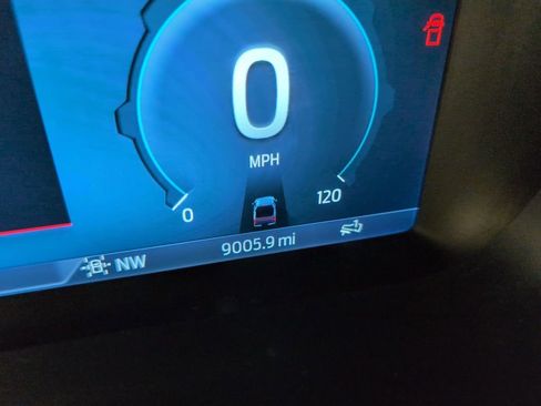 Certified 2025 Ford F150 Lightning XLT image 27