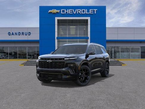 New 2026 Chevrolet Traverse RS image 8