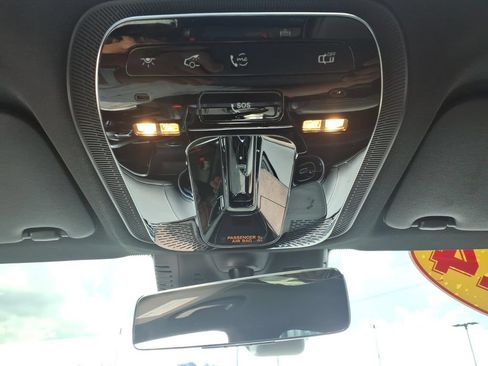 Used 2024 Mercedes-Benz GLC 300 4MATIC image 26