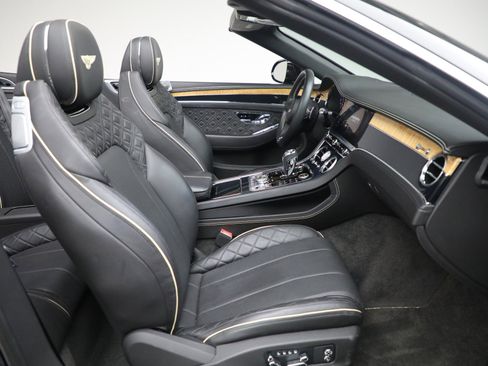 Certified 2020 Bentley Continental GT image 35