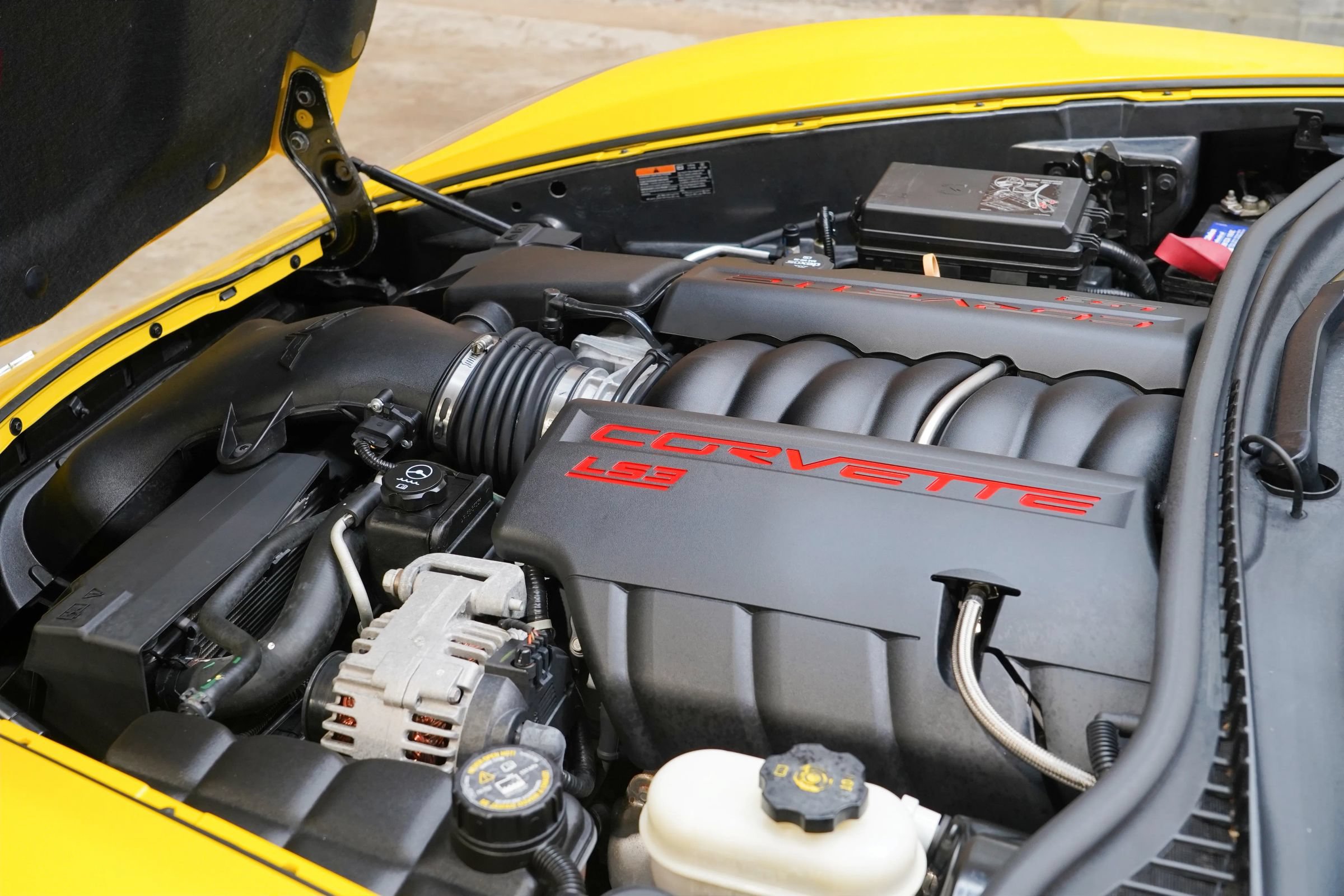 Used 2012 Chevrolet Corvette Coupe w/ Roof Package RWD image 42