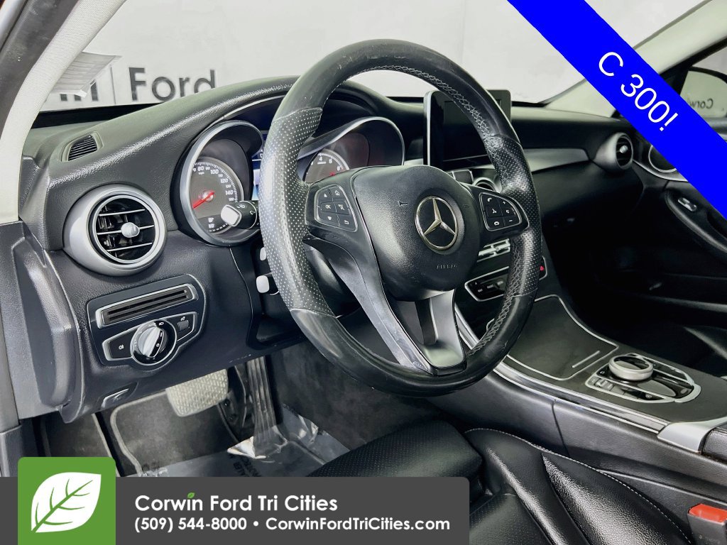 Used 2017 Mercedes-Benz C 300 Sedan image 2