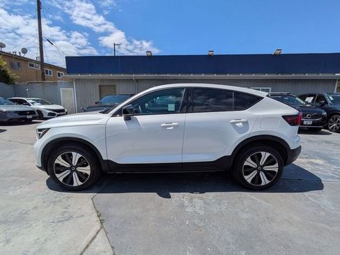 Certified 2023 Volvo C40 P8 Recharge Plus w/ Climate Package AWD/4WD image 6