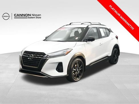 Used 2021 Nissan Kicks SR w/ SR Premium Package image 1