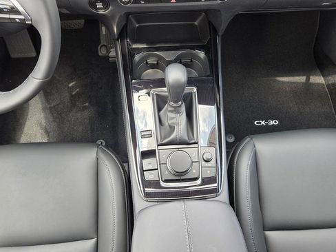 New 2025 MAZDA CX-30 AWD 2.5 S w/ Preferred Package image 12