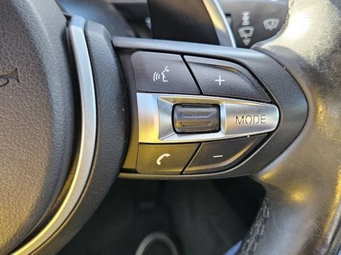 Used 2016 BMW 528i Sedan RWD image 12