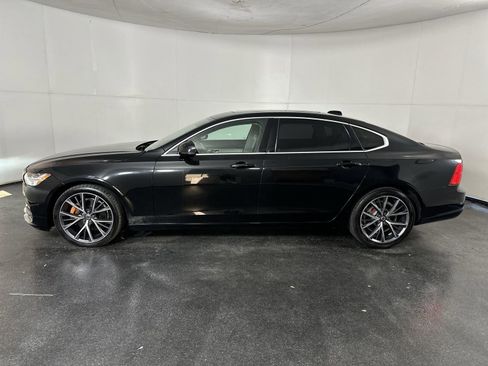 Used 2018 Volvo S90 T5 Momentum w/ Convenience Package image 8