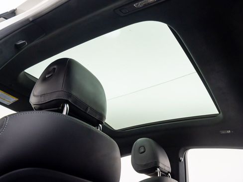 Used 2022 Mercedes-Benz GLE 53 AMG GLE 53 AMG image 17