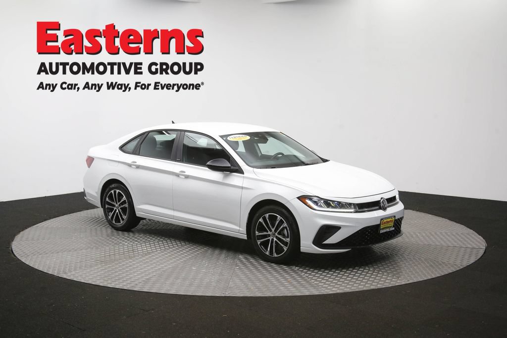 Used 2025 Volkswagen Jetta Sport FWD image 48