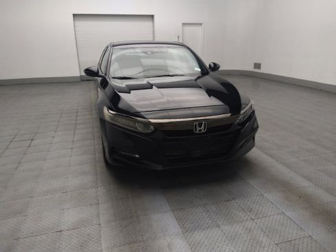 Used 2018 Honda Accord Sport image 14