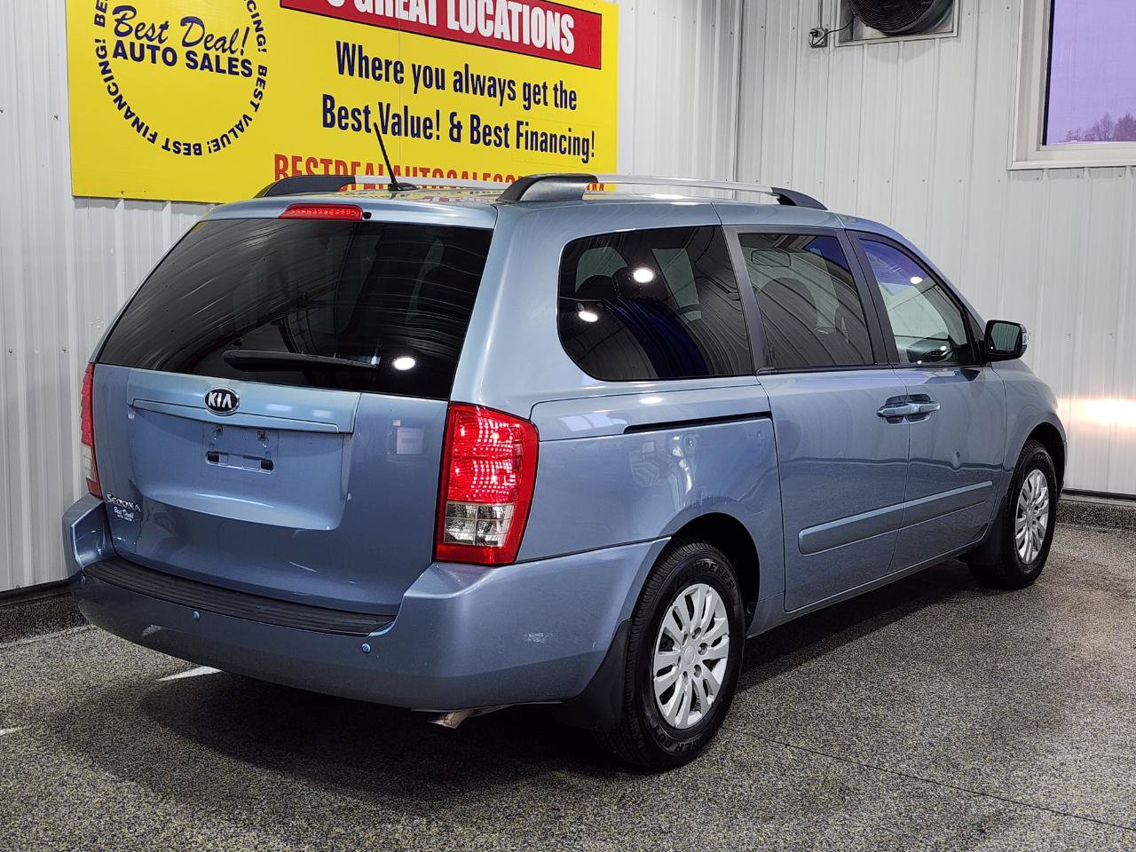 Used 2014 Kia Sedona LX FWD image 7