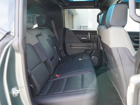Used 2024 GMC Hummer EV 3X w/ LPO, Illumination Package AWD/4WD image 82