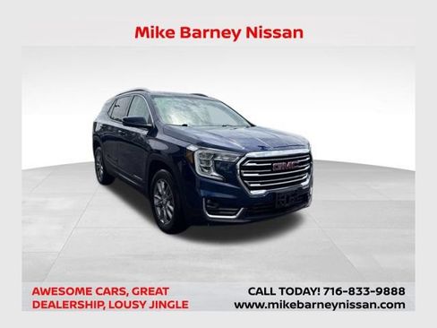 Used 2022 GMC Terrain SLT AWD/4WD image 1
