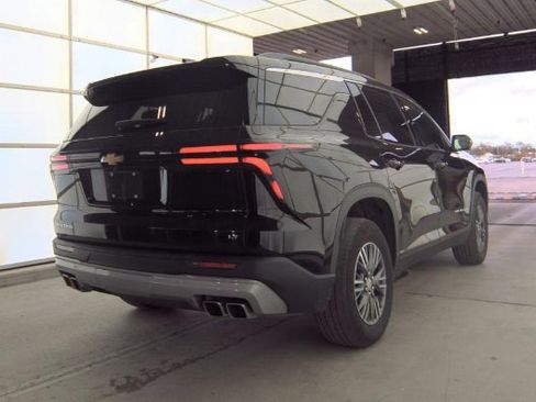 Certified 2024 Chevrolet Traverse LT image 4