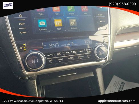 Used 2018 Subaru Outback 2.5i Limited image 17